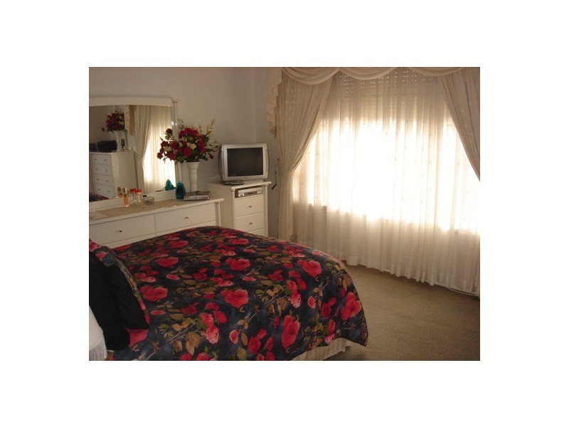 Bossley Park NSW 2176