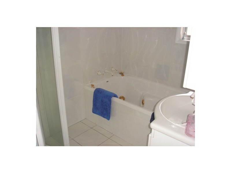 Bossley Park NSW 2176