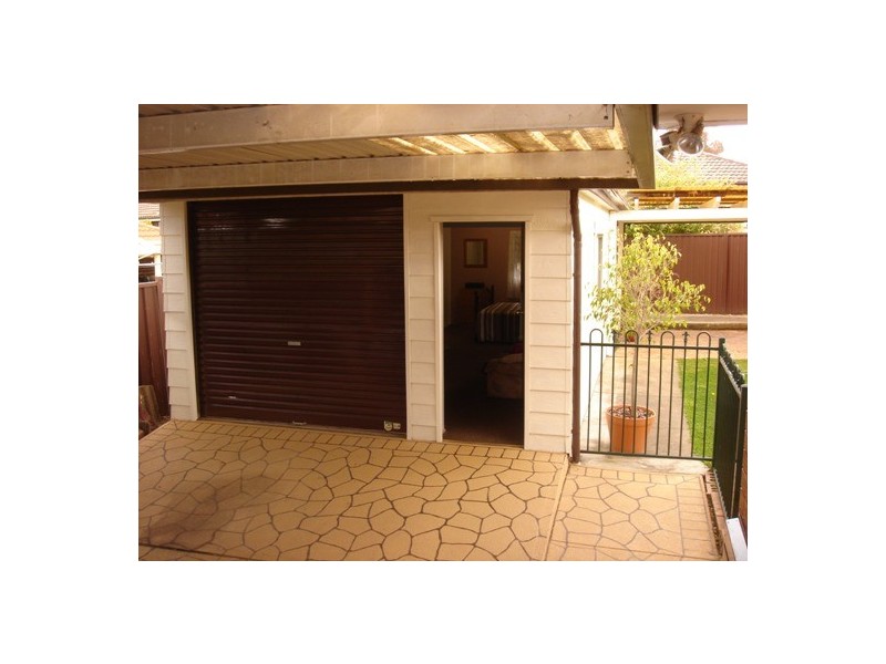 Bossley Park NSW 2176