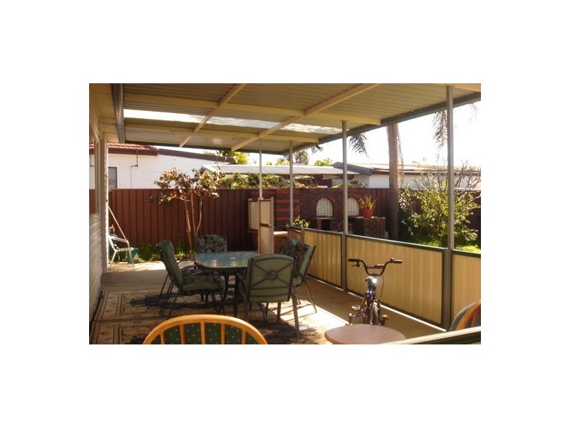 Fairfield West NSW 2165