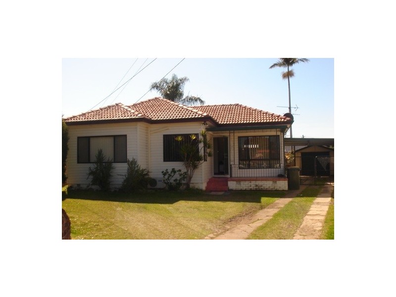 5  Saba Street, Fairfield West NSW 2165