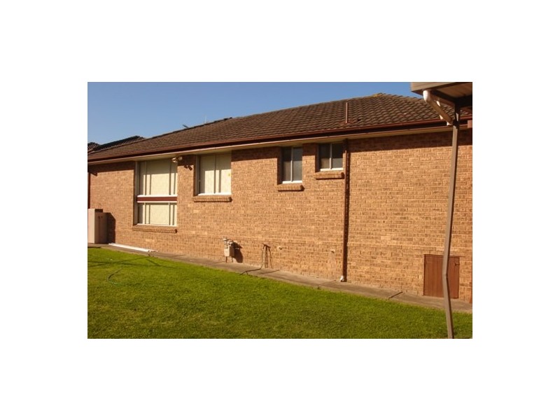 Bossley Park NSW 2176