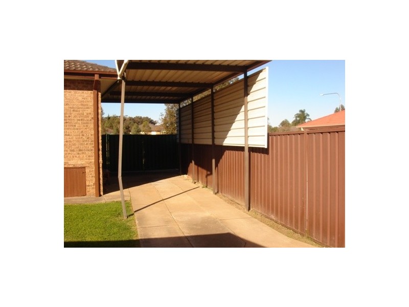 Bossley Park NSW 2176