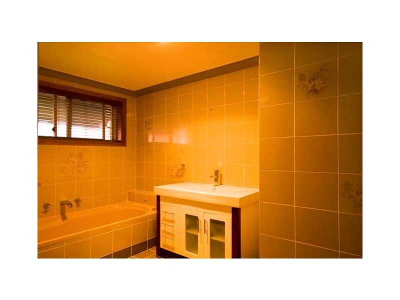 Bossley Park NSW 2176