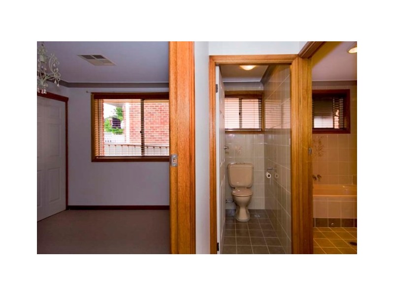 Bossley Park NSW 2176