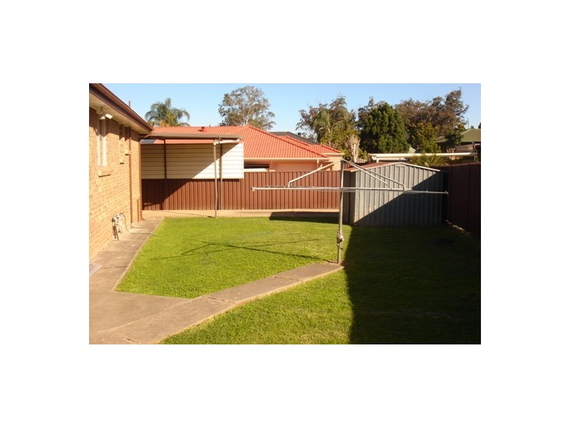 Bossley Park NSW 2176