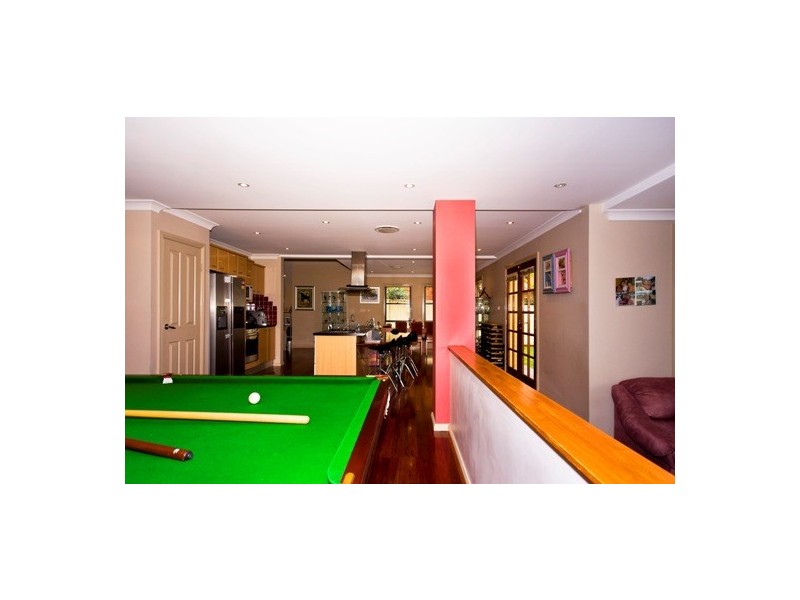 Edensor Park NSW 2176