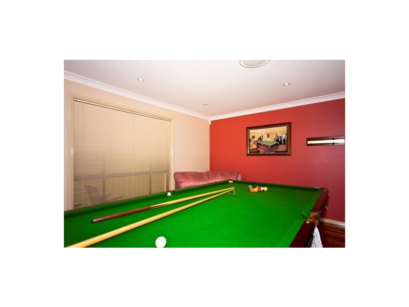 Edensor Park NSW 2176