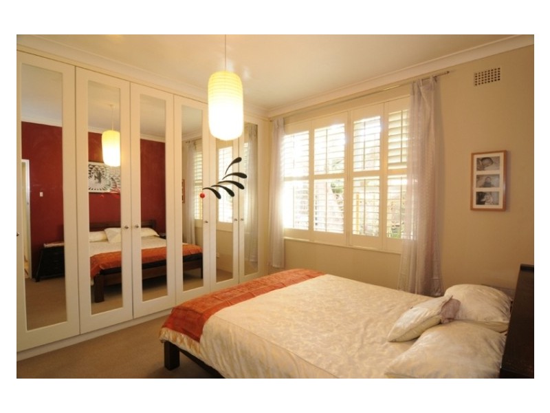 1/4 Loftus Street, Ashfield NSW 2131