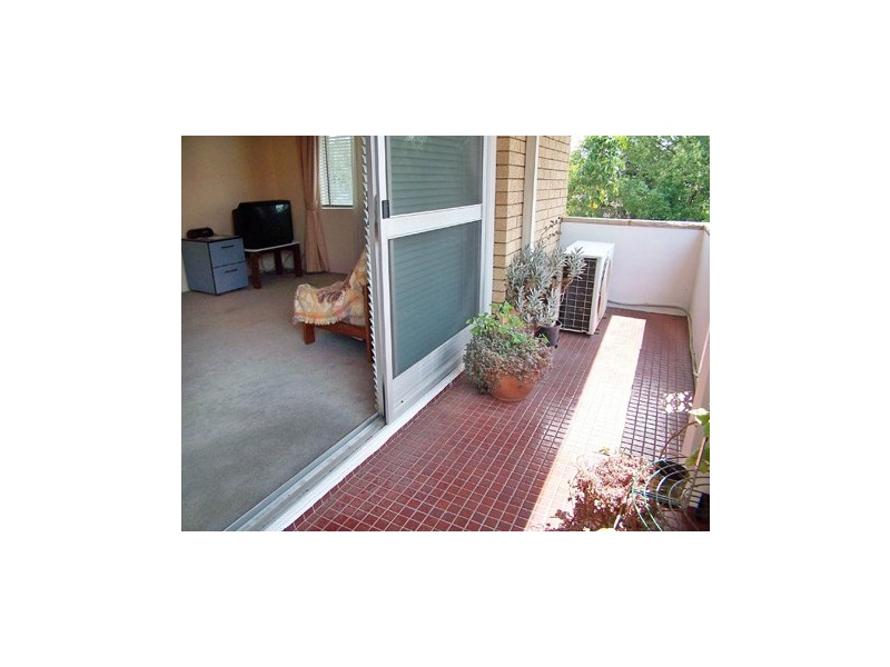 8/14 Chandos Street, Ashfield NSW 2131