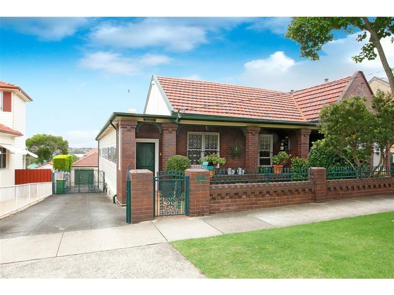 18 Mount Street, Hurlstone Park NSW 2193