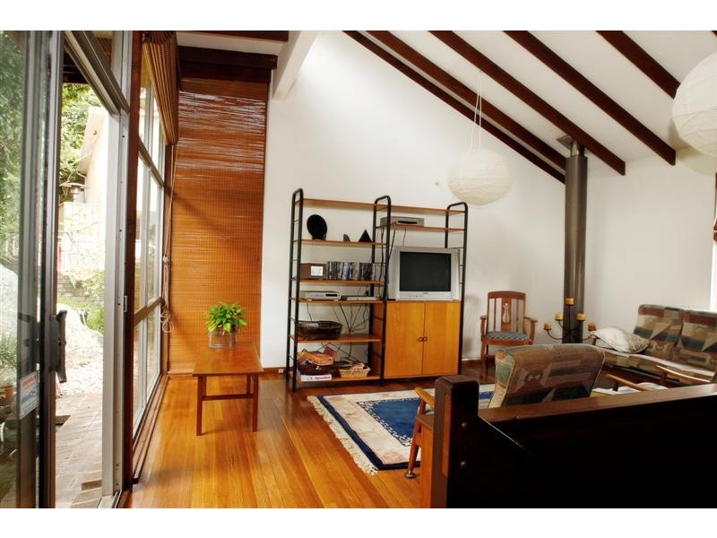 7 Pembrew Crescent, Earlwood NSW 2206