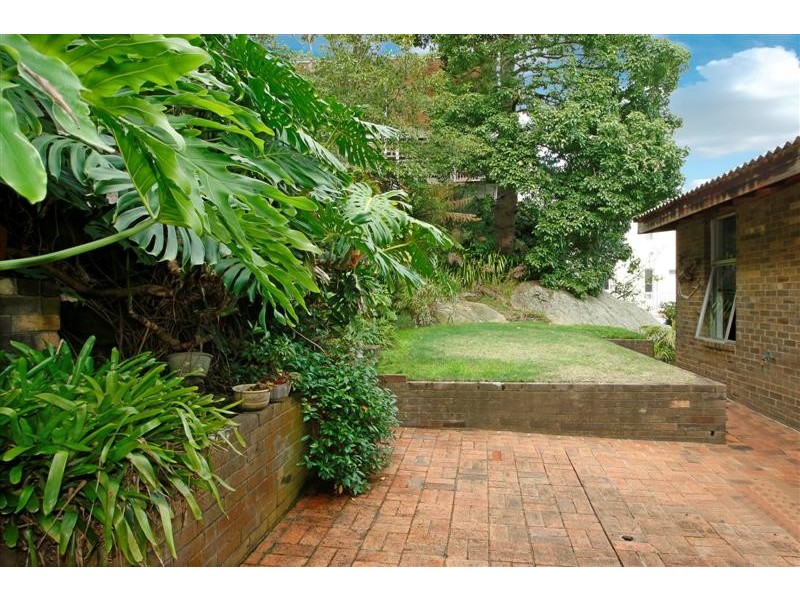 7 Pembrew Crescent, Earlwood NSW 2206