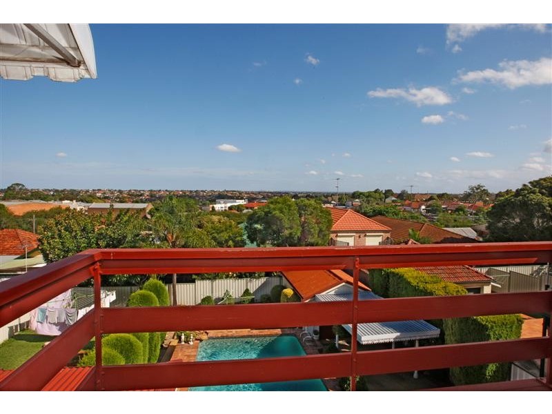 16 Mount Street, Hurlstone Park NSW 2193