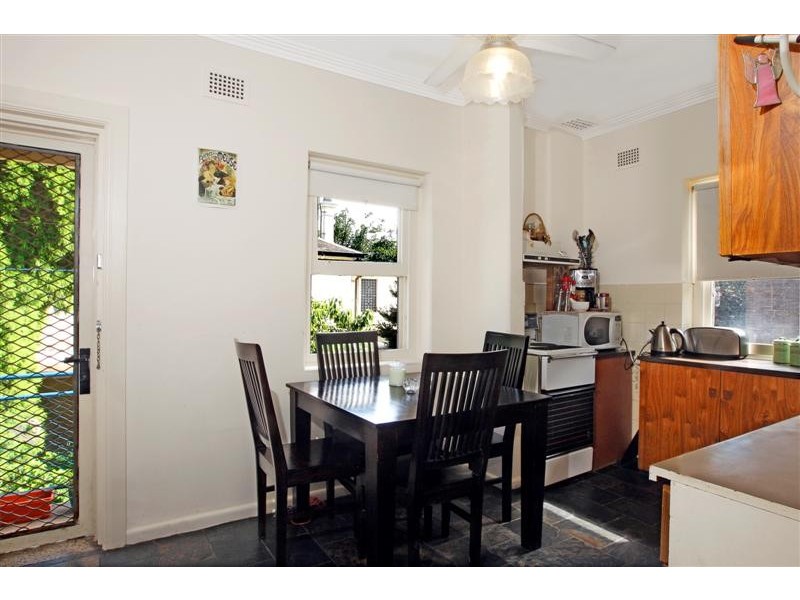 4/8 Grainger Avenue, Ashfield NSW 2131