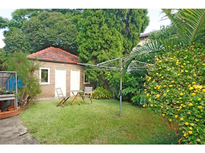 4/8 Grainger Avenue, Ashfield NSW 2131