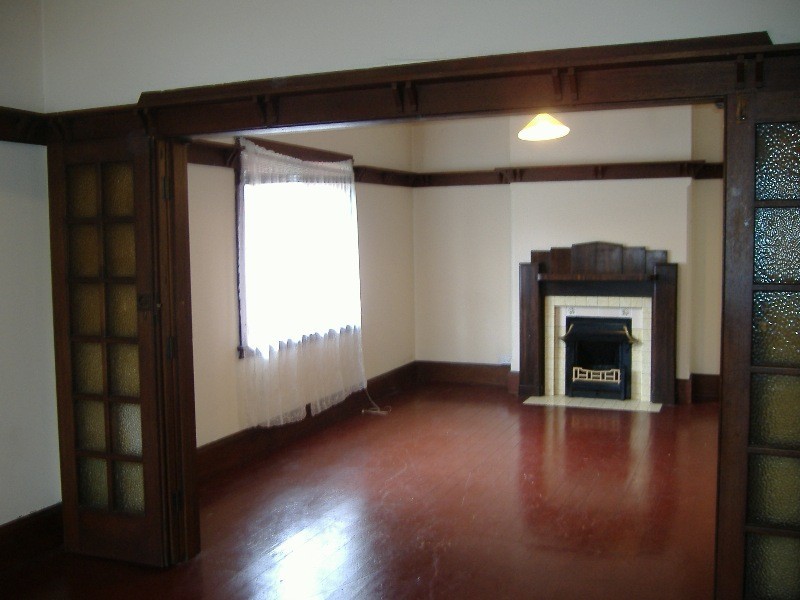 - Federal Ave, Ashfield NSW 2131