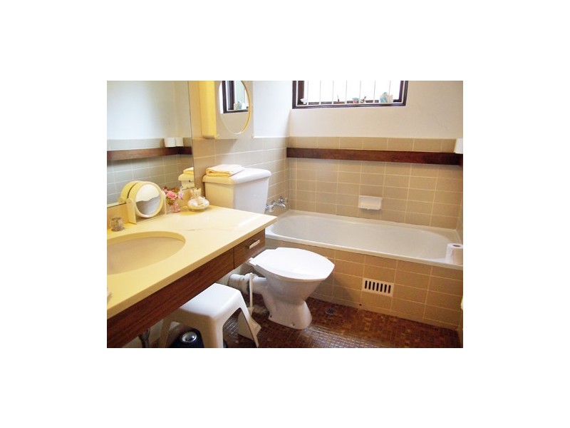 2/84 Alt Street, Ashfield NSW 2131