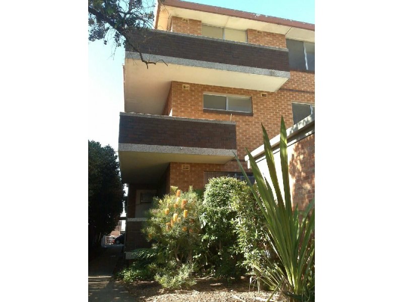 355 Beamish Street, Campsie NSW 2194