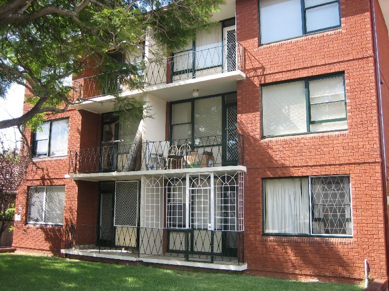 5 Henry Street, Ashfield NSW 2131