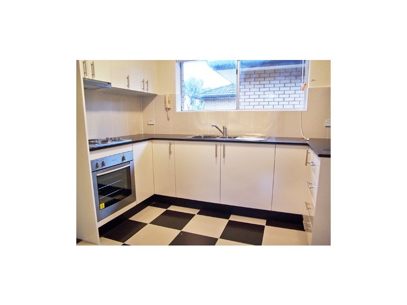 8/35 Carlton Crescent, Summer Hill NSW 2130