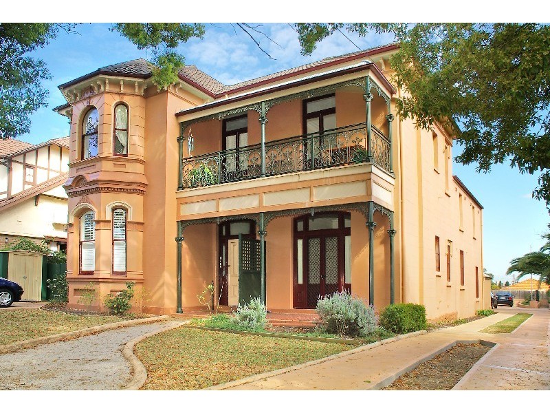 85 Queen Street, Ashfield NSW 2131