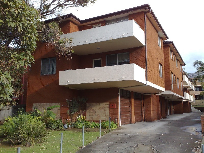 31 Henley Road, Homebush West NSW 2140