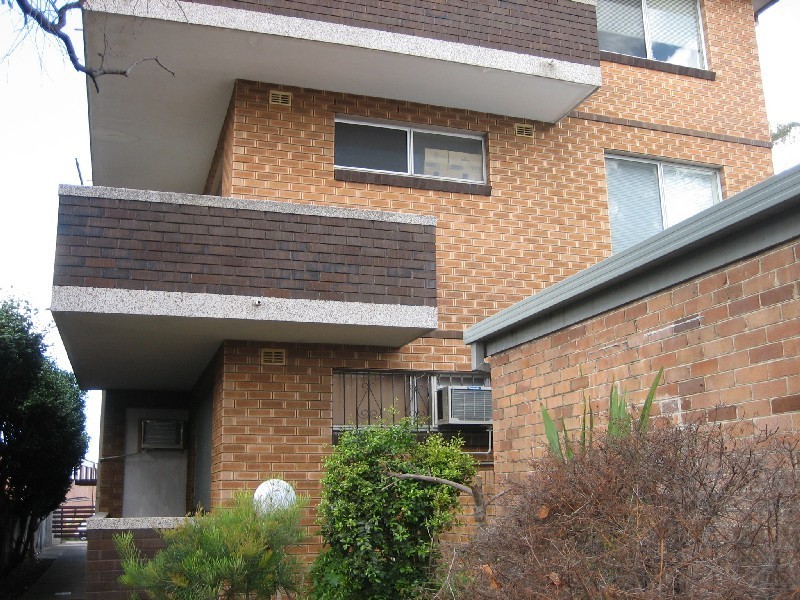 355 Beamish Street, Campsie NSW 2194