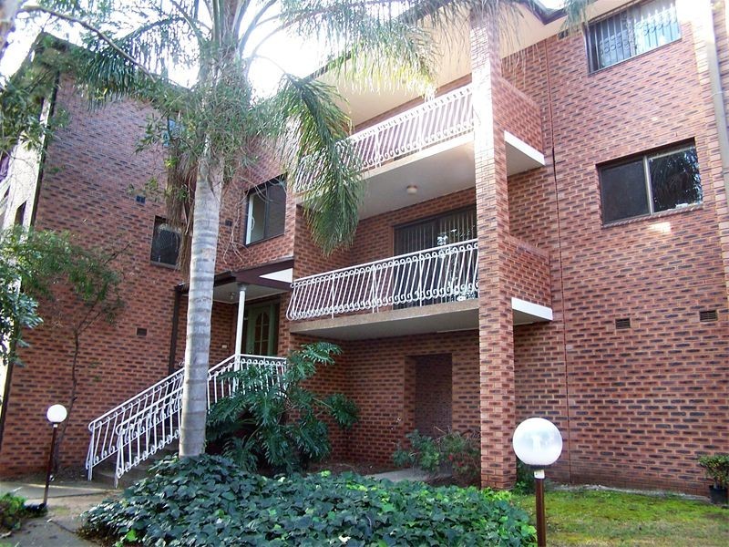 9/35  Sixth Avenue, Campsie NSW 2194