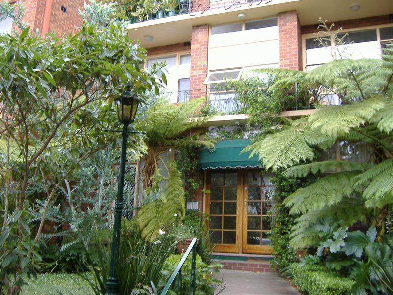 4 Loftus Street, Ashfield NSW 2131