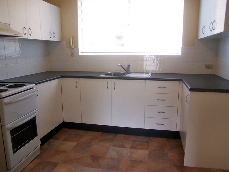 2/35  Carlton Crescent, Summer Hill NSW 2130