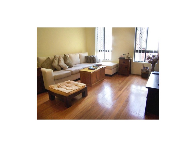 1/14a  Orpington Street, Ashfield NSW 2131