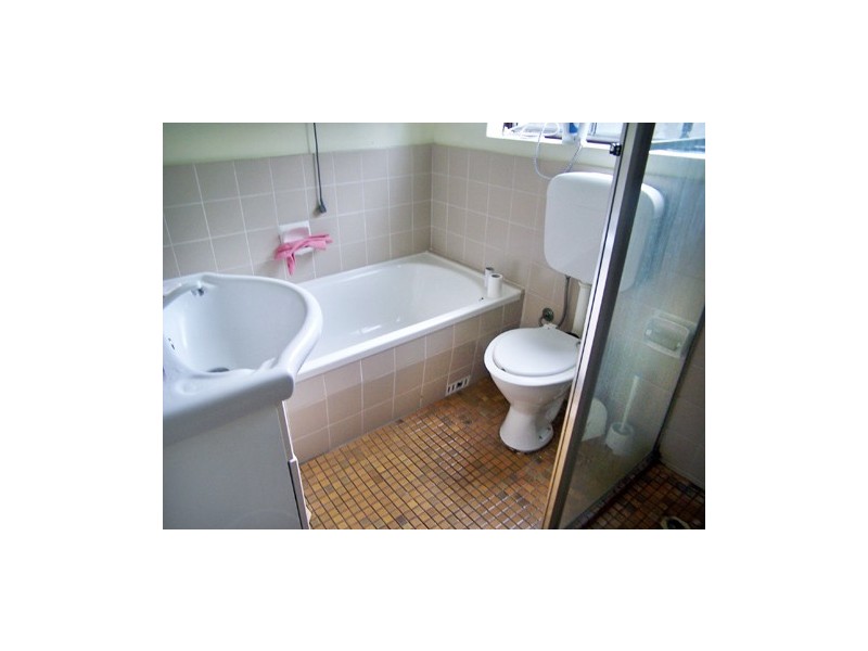 10/13  Brighton Avenue, Croydon Park NSW 2133