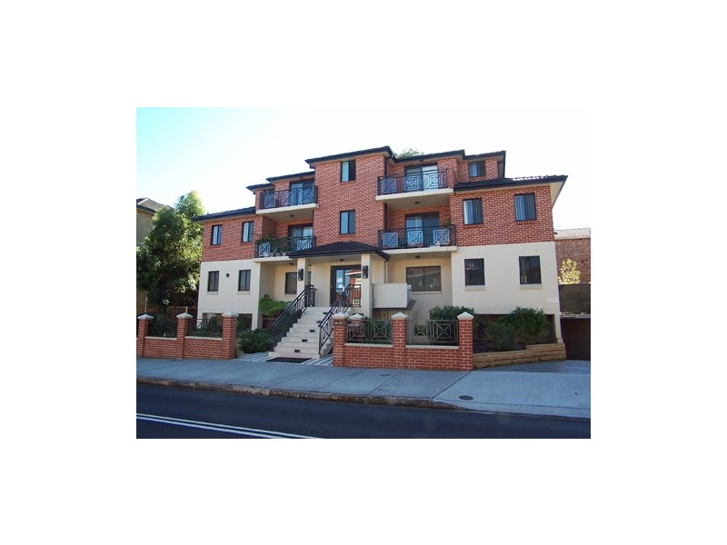 2/25  Elizabeth Street, Ashfield NSW 2131