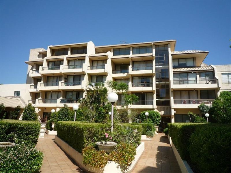 2 New McLean Street, Edgecliff NSW 2027