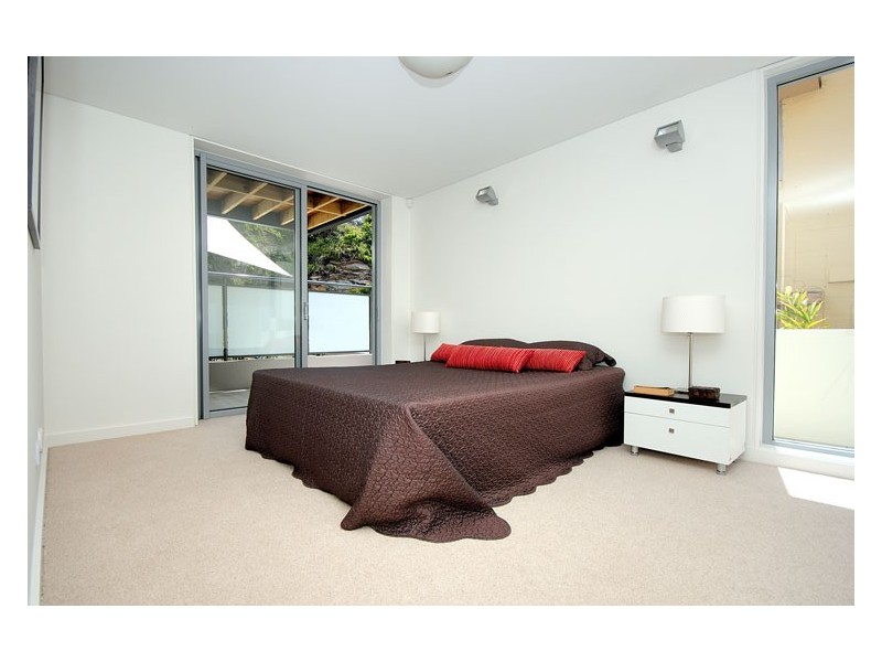 80 Beach Street, Coogee NSW 2034