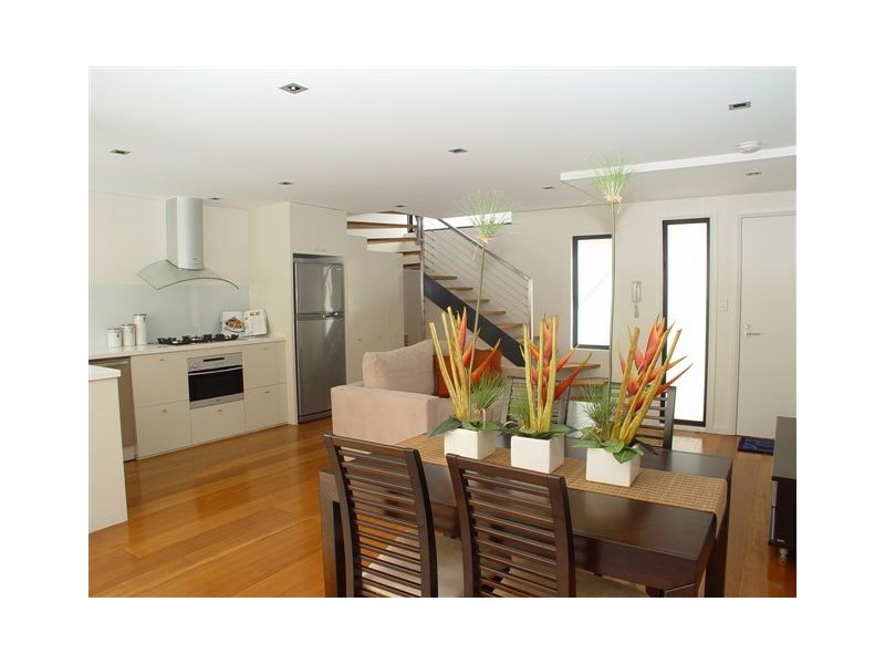 1/12 Warners Avenue, North Bondi NSW 2026