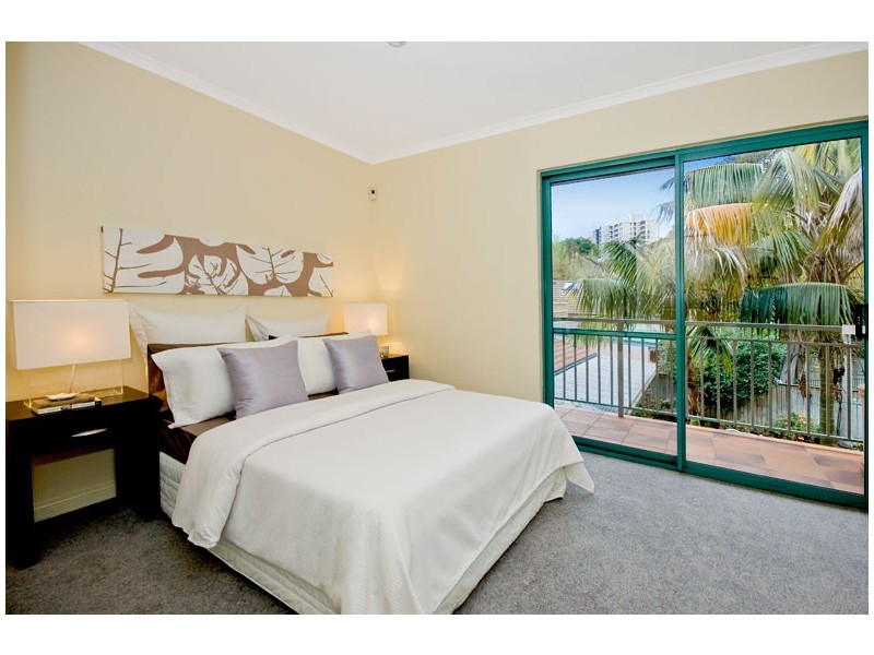 3 & 4/33  Simpson Street, Bondi NSW 2026