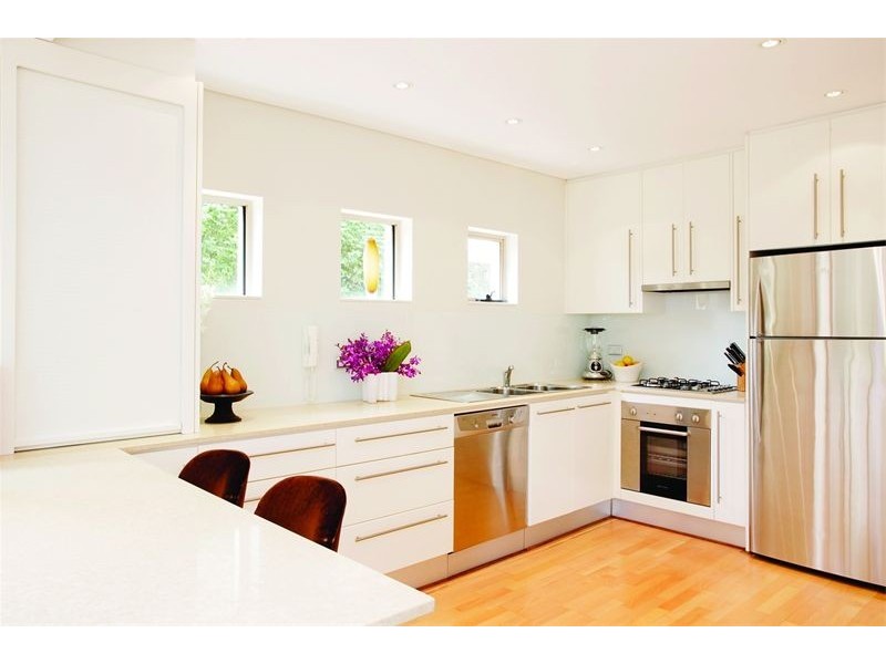 2/22  Hardy Street, North Bondi NSW 2026