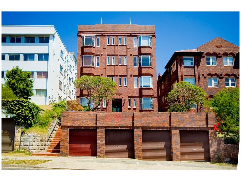 2/14  Francis Street, Bondi Beach NSW 2026