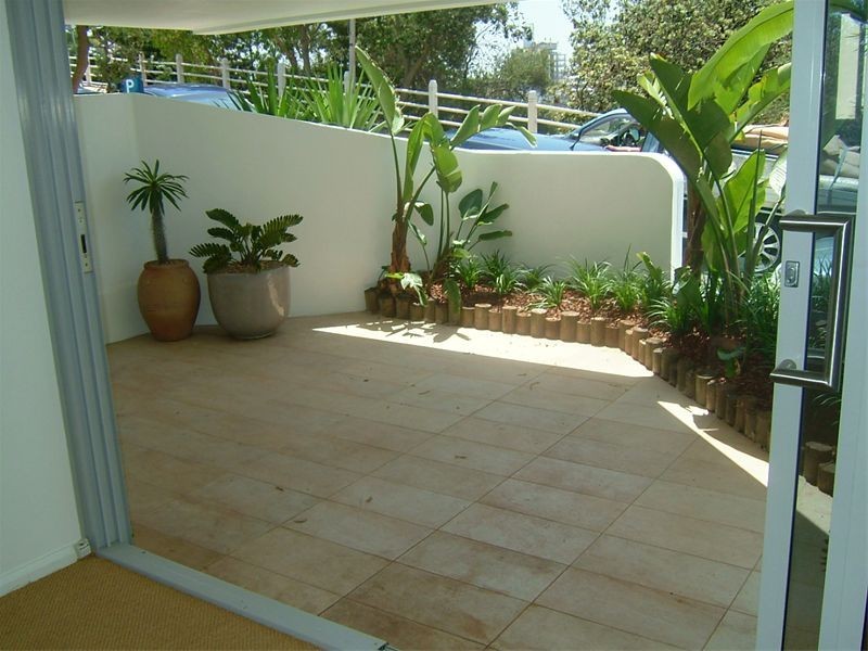 2-4  Notts Avenue, Bondi Beach NSW 2026