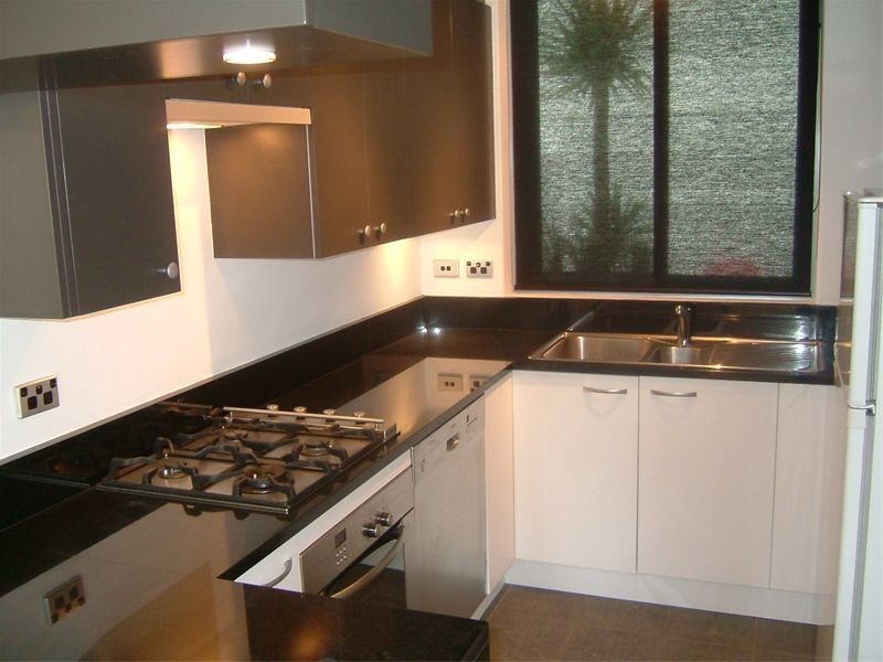 2-4  Notts Avenue, Bondi Beach NSW 2026