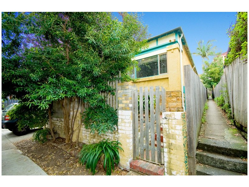 84A  Francis Street, Bondi Beach NSW 2026