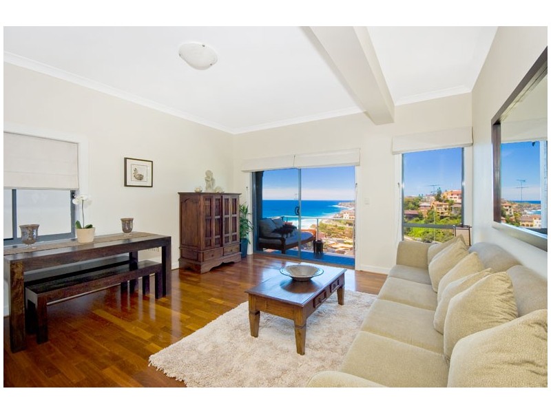 7/25  Carlisle Street, Tamarama NSW 2026