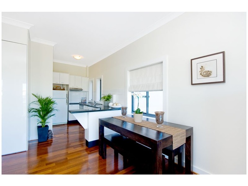 7/25  Carlisle Street, Tamarama NSW 2026