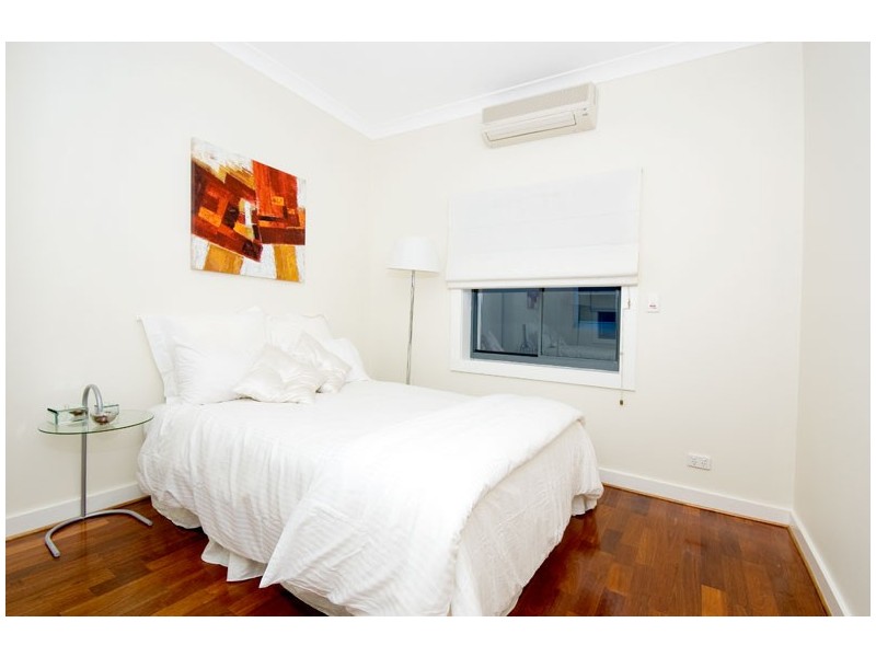 7/25  Carlisle Street, Tamarama NSW 2026