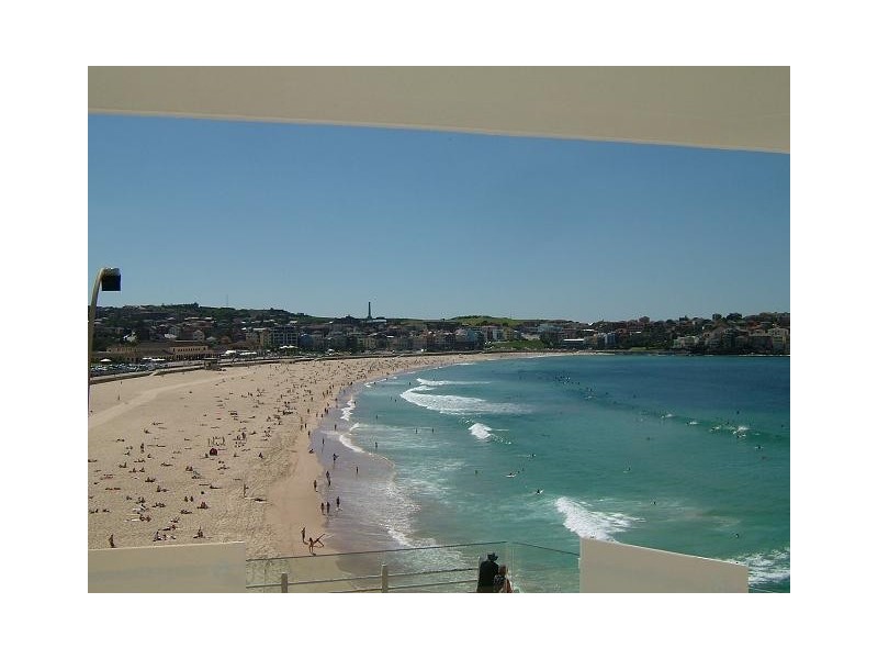 2-4  Notts Avenue, Bondi Beach NSW 2026