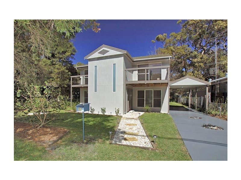 27  Amethyst Avenue, Pearl Beach NSW 2256