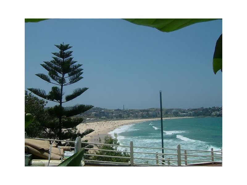 2-4  Notts Avenue, Bondi Beach NSW 2026