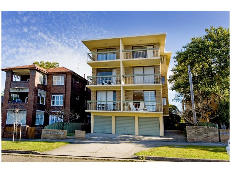 2/18  Brook Street, Coogee NSW 2034